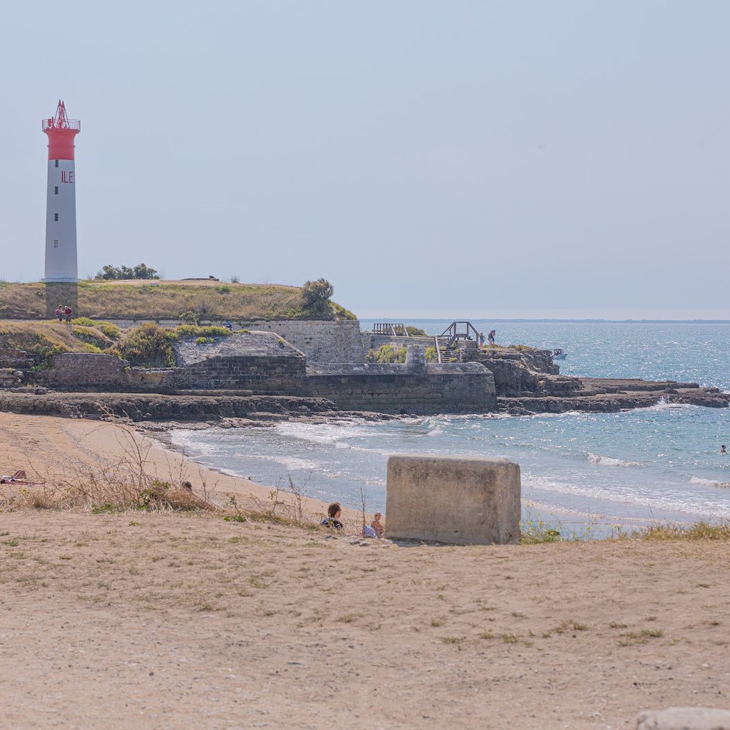 Plage de l'Anse de la Croix 2